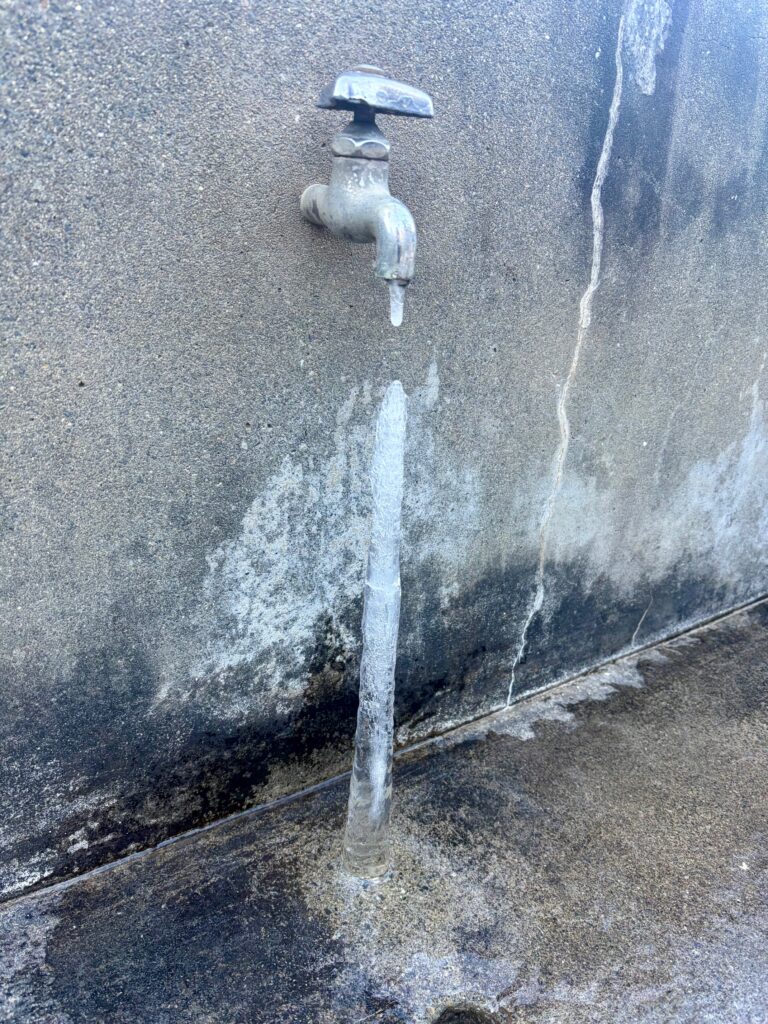 大寒波　凍結にご注意ください！